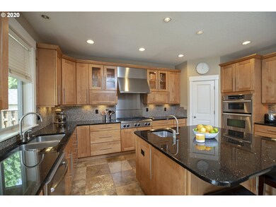 2045 N Walnut St, Canby, OR 97013 - photo 4