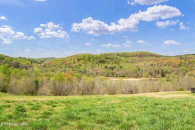7-web-or-mls-119 Parkberry Street-4
