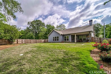 79 W Jefferson St, Hoschton, GA 30548 - photo 4