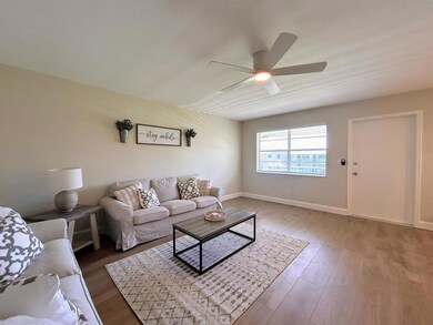620 Horizons W unit 201, Boynton Beach, FL 33435 - photo 3