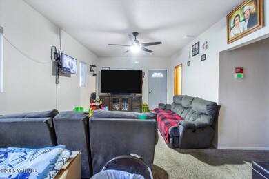 11-711 N 4th St-051