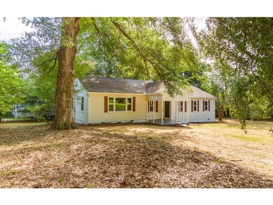 562 Hickman Rd, Augusta, GA 30904 - photo 2