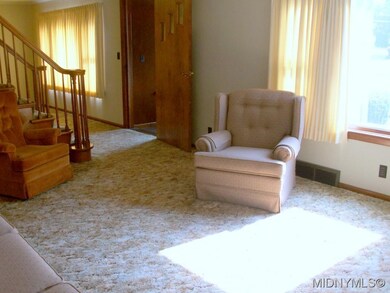Living Room - view 2