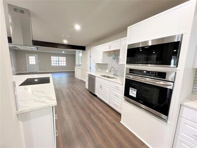 704 Annette Dr, Bedford, TX 76022 - photo 7