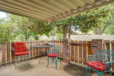940 Carl Allen St-22