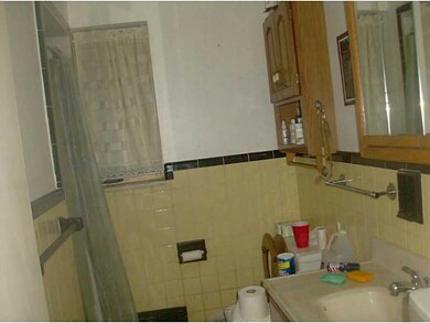 Master Bath/Spa.
