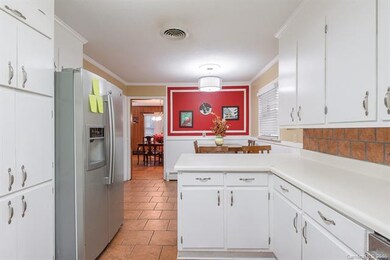 614 Berkshire Dr, Statesville, NC 28677 - photo 6