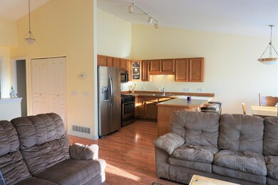 3303 Kendall Lp