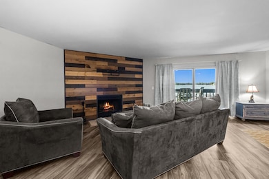 bb2 FIreplace (Virtual Fire)