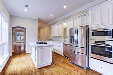 2121 Huldy St, Houston, TX 77019 - photo 6