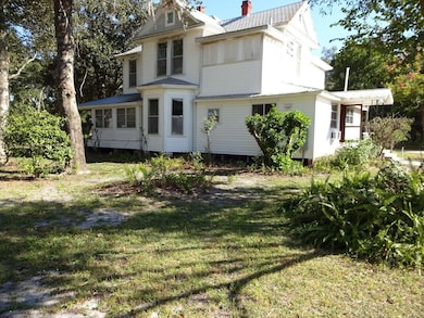 207 E 2nd Ave, Pierson, FL 32180 - photo 4