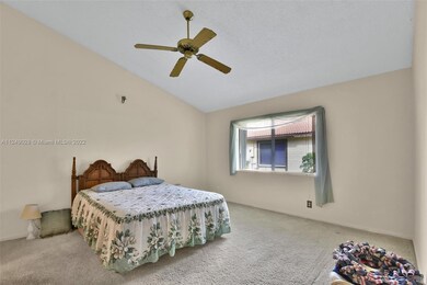 7237 Solandra Ln, Tamarac, FL 33321 - photo 7