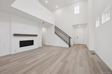 9255 Telluride Ct, Commerce City, CO 80022 - photo 3