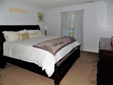 12 Newport Ct unit 226, Brick, NJ 08724 - photo 5