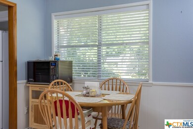 1305 Fieldcrest, New Braunfels, TX 78130 - photo 7