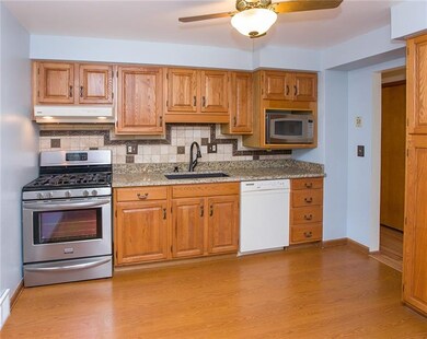 Fully equipped kitchen with granite counter tops a