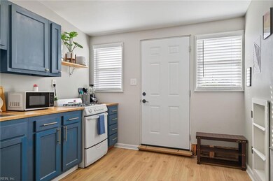 1427 W Ocean View Ave, Norfolk, VA 23503 - photo 5