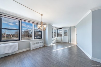 Pelham Bay Towers unit 2K, Bronx, NY 10461 - photo 4