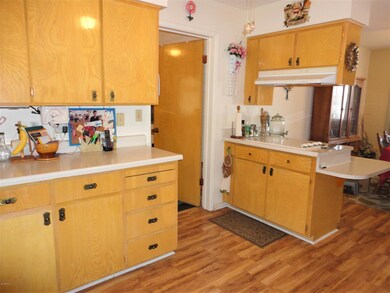 Lots of kitchen cabinetry
