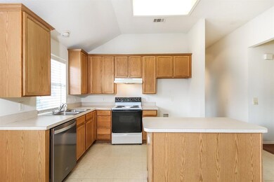 3213 Saint Claire Dr, Denton, TX 76210 - photo 5