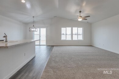 1556 W Queens River St, Meridian, ID 83642 - photo 2