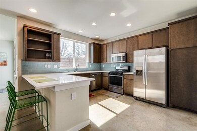 6514 Arborist Ln, Dallas, TX 75214 - photo 3