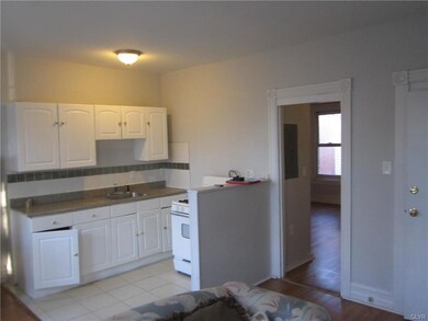 1030 W Linden St unit 2, Allentown, PA 18102 - photo 3