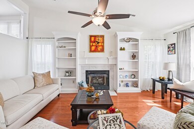 10-web-or-mls-Cottage Ln-S1707-010