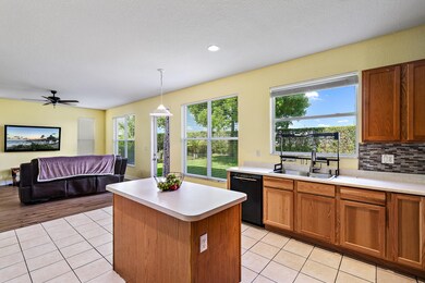 1211 Rosegate Blvd, Riviera Beach, FL 33404 - photo 7