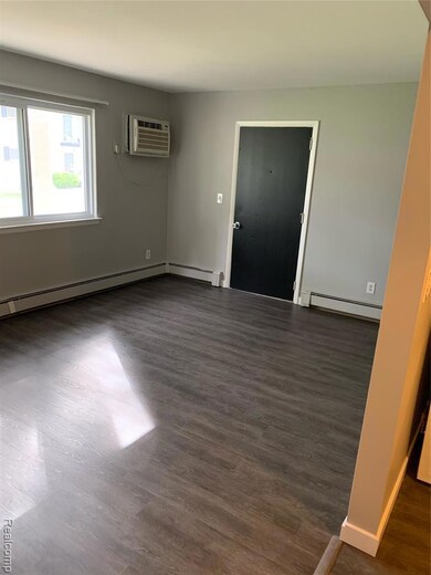 5640 Pardee Ave unit 1, Dearborn Heights, MI 48125 - photo 5