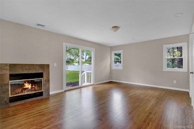 31 Teller Ave, Coram, NY 11727 - photo 7