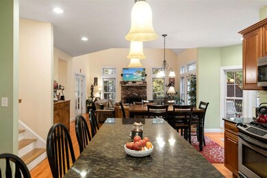 10 Squire Way, South Hampton, NH 03827 - photo 4