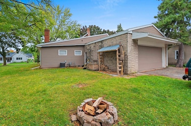 118 W 6th St, Kaukauna, WI 54130 - photo 7