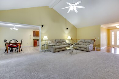 8407_GrandelForestWay_40258_109