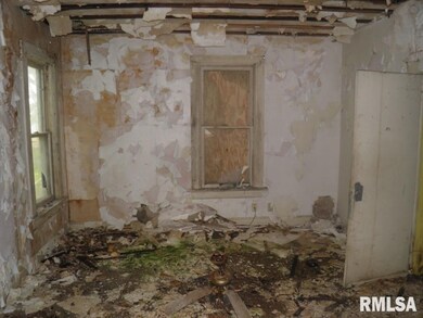 unlisted-address, Davenport, IA 52804 - photo 7