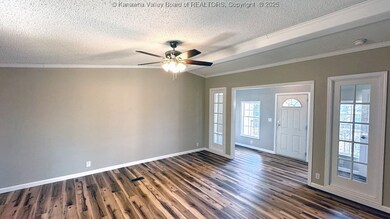 5173 Cherry Lawn Rd, Huntington, WV 25705 - photo 6