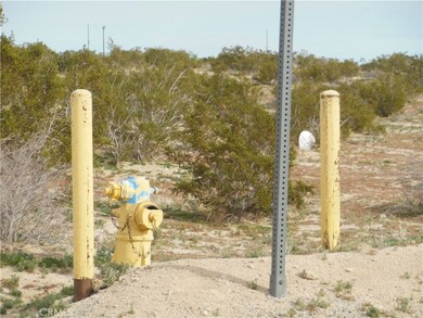 10031 Indian Cove Rd, Twentynine Palms, CA 92277 - photo 6