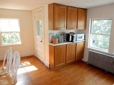210 Washington St unit 3, Marblehead, MA 01945 - photo 4