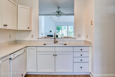 233 Racine Kitchen-3