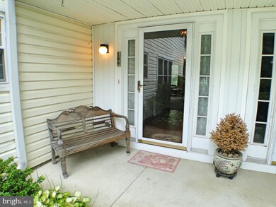 186 Kingswood Ct unit 186, Glen Mills, PA 19342 - photo 3