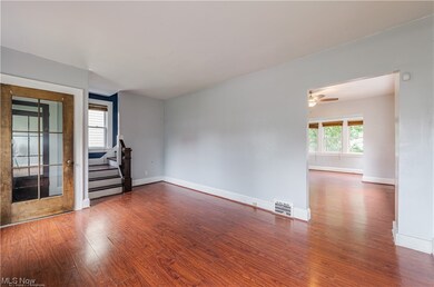 unlisted-address, Cleveland, OH 44118 - photo 3