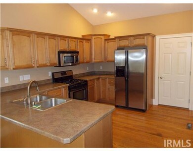 19401 Cottage Ct, South Bend, IN 46637 - photo 2