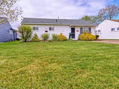 4120 Camden Ave, Lorain, OH 44055 - photo 2