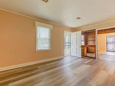 2061 Pendleton St, Memphis, TN 38114 - photo 4