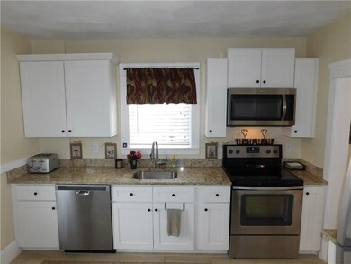 25 Dixwell Ave, Cranston, RI 02910 - photo 7