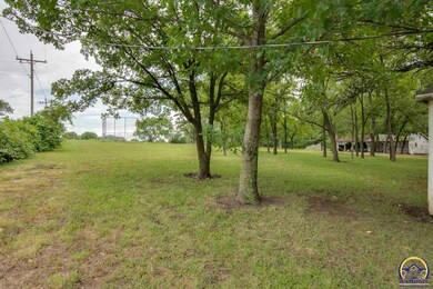 10033 Willard Rd, Topeka, KS 66615 - photo 2