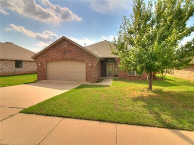 1304 Lexi Ln, Noble, OK 73068 - photo 3