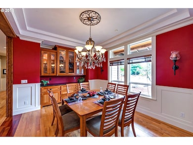 Dining Room-Coffered Ceilings