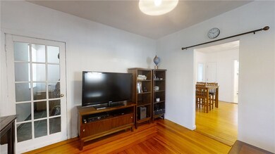 46 Sprague Ave, Cranston, RI 02910 - photo 4