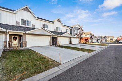 8465 Gateway Cir, Monticello, MN 55362 - photo 2